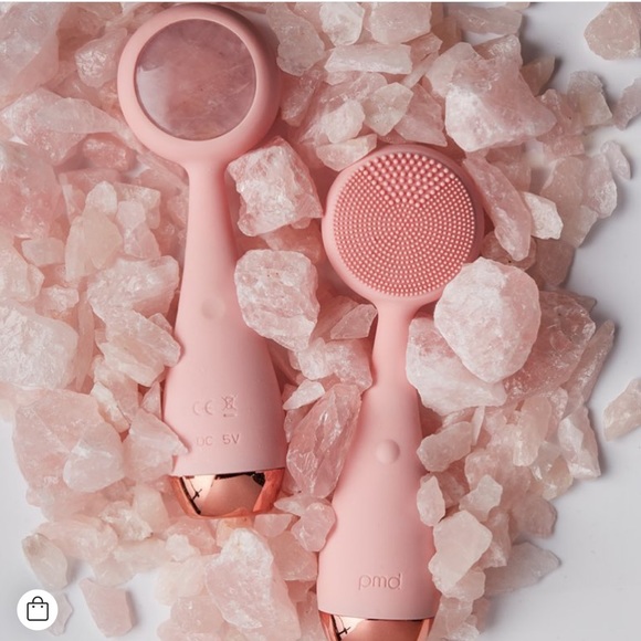 rose quartz facial cleanser